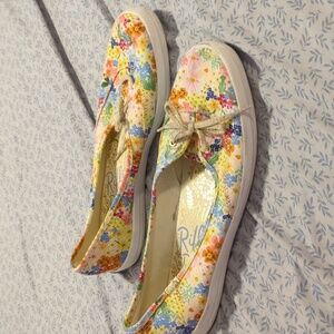 Size 10 Keds x Rifle Paper company lace up shoes